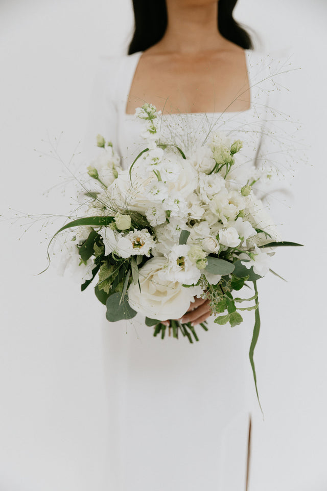 Bridal Bouquet Classic White & Green The Flower Lounge — free download